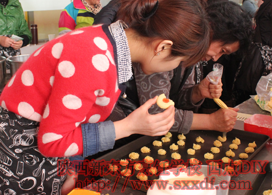 陕西新东方烹饪学校携手交通银行三八节答谢活动