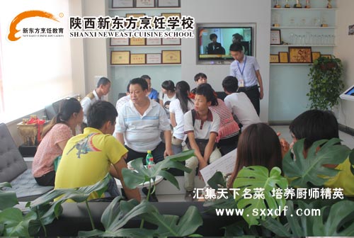 报名人数火爆增长