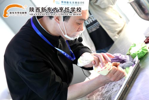 老师现场演示