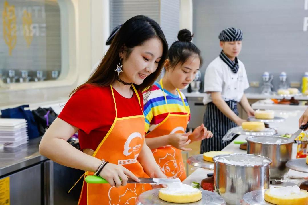 在陕西学西点多久可以出师?