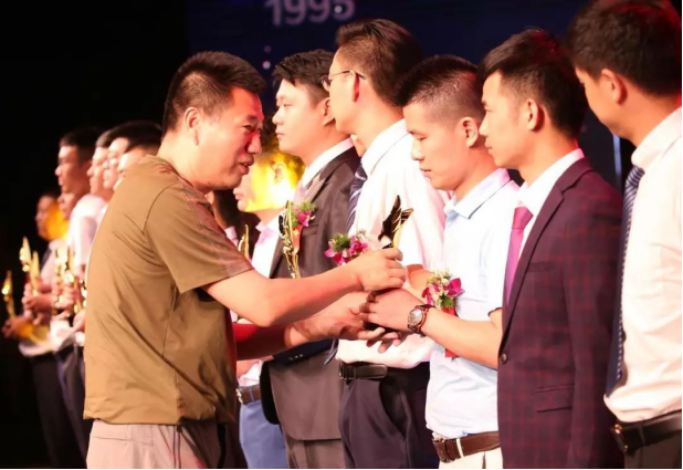 ������ף�¶�����⿽���30����ʢ��ɹ��ٰ죡