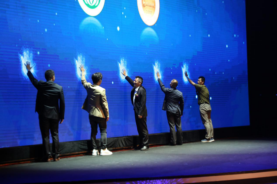 ������ף�¶�����⿽���30����ʢ��ɹ��ٰ죡