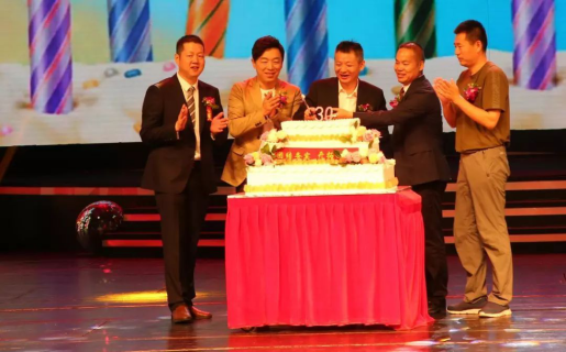 ������ף�¶�����⿽���30����ʢ��ɹ��ٰ죡