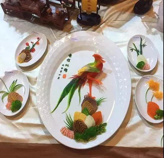 站在世界的角度看新东方烹饪,太惊讶了!