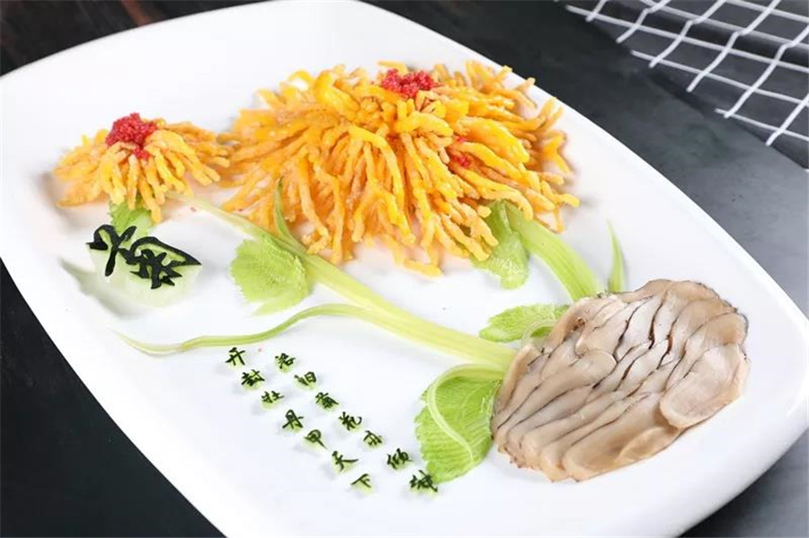 陕西新东方烹饪学校:男生初中毕业学什么好,学厨师怎么样