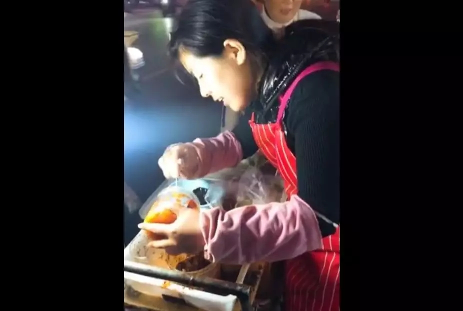 ������ͷһ��Ǯ�ĸ����ٺ٣���ʲô������